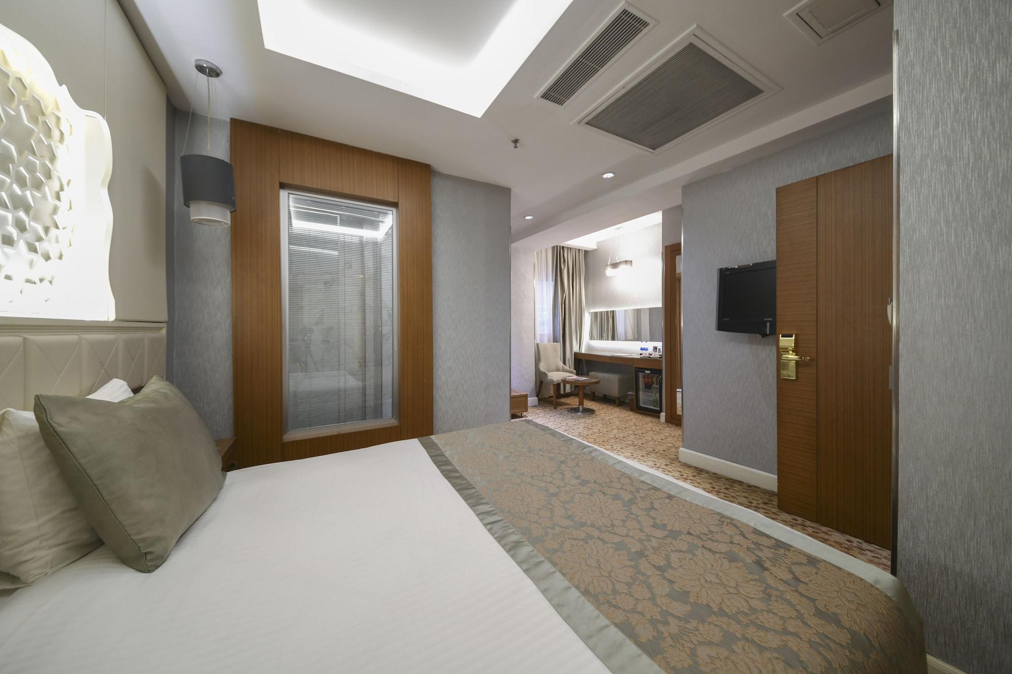 Otel Grand Star Bosphorus & 4*