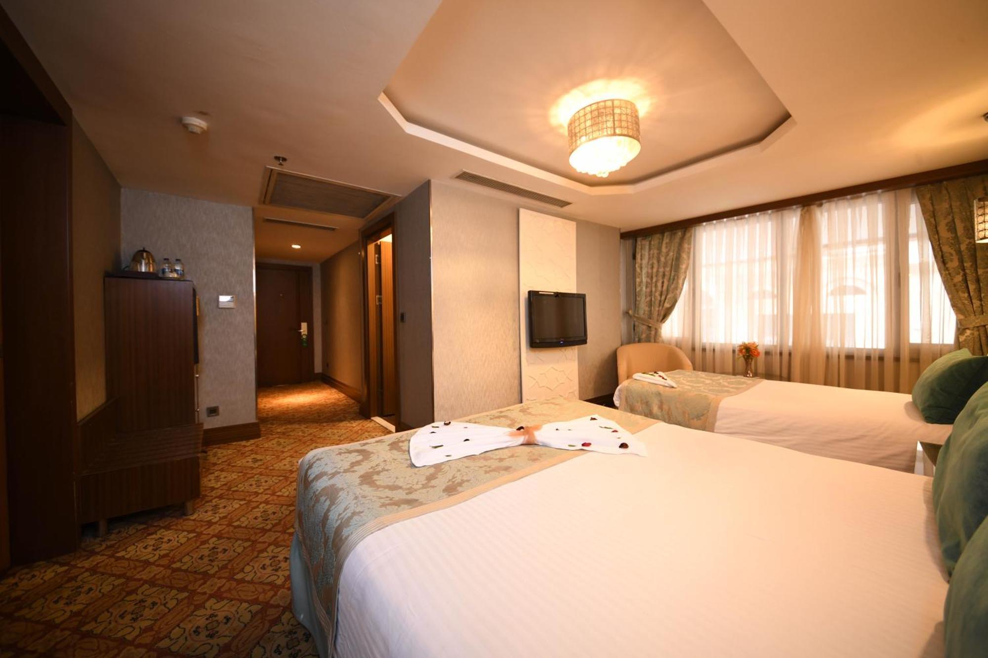 Otel Grand Star Bosphorus & 4*