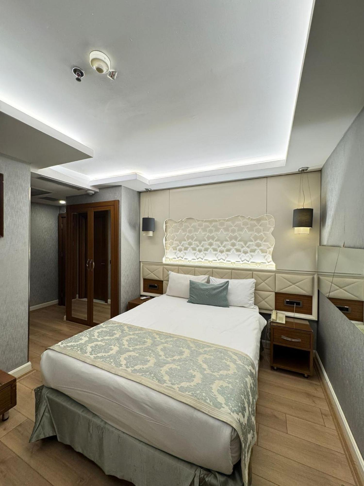 Grand Star Bosphorus & Otel 4*